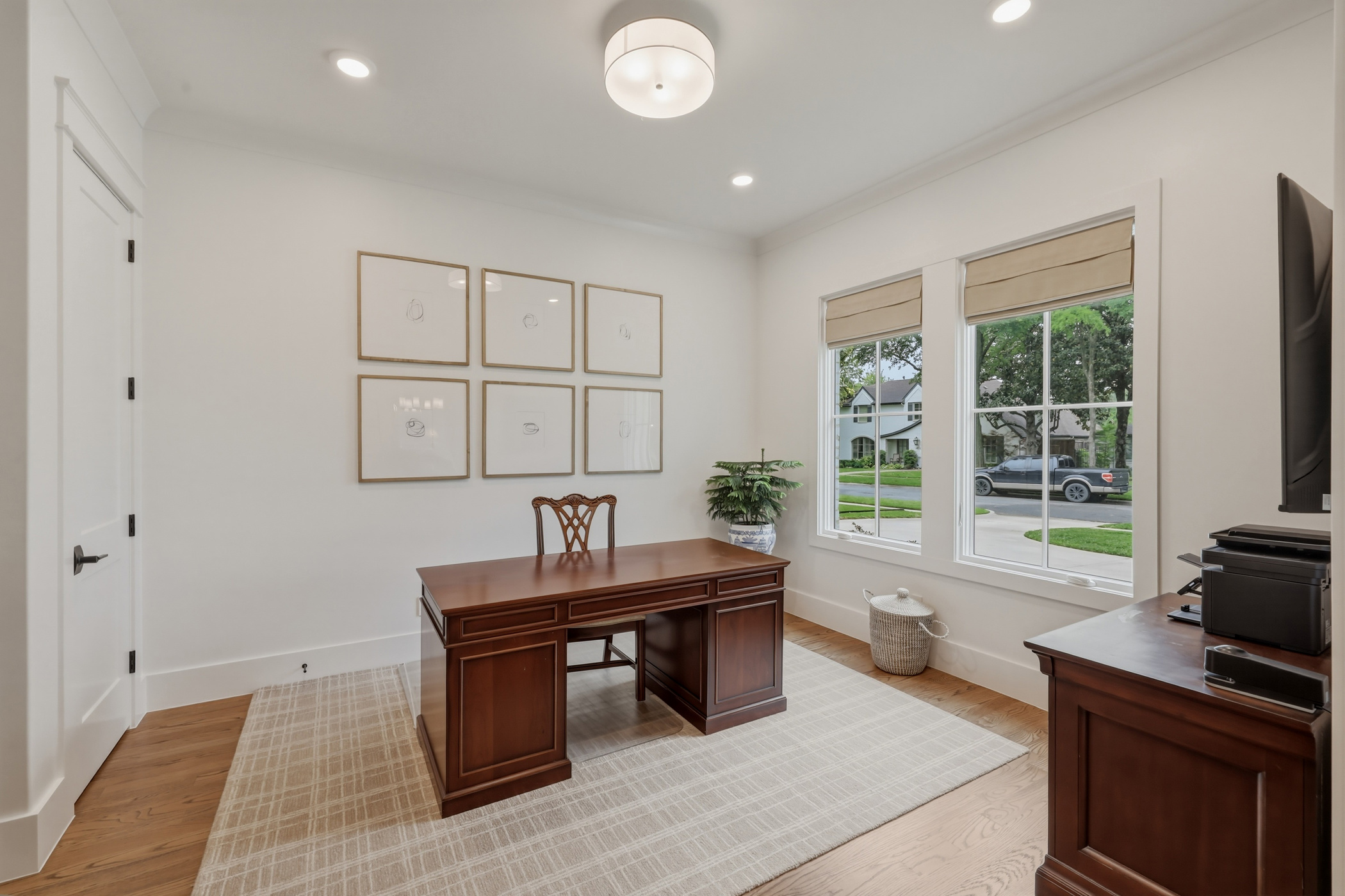Home office or 5th bedroom