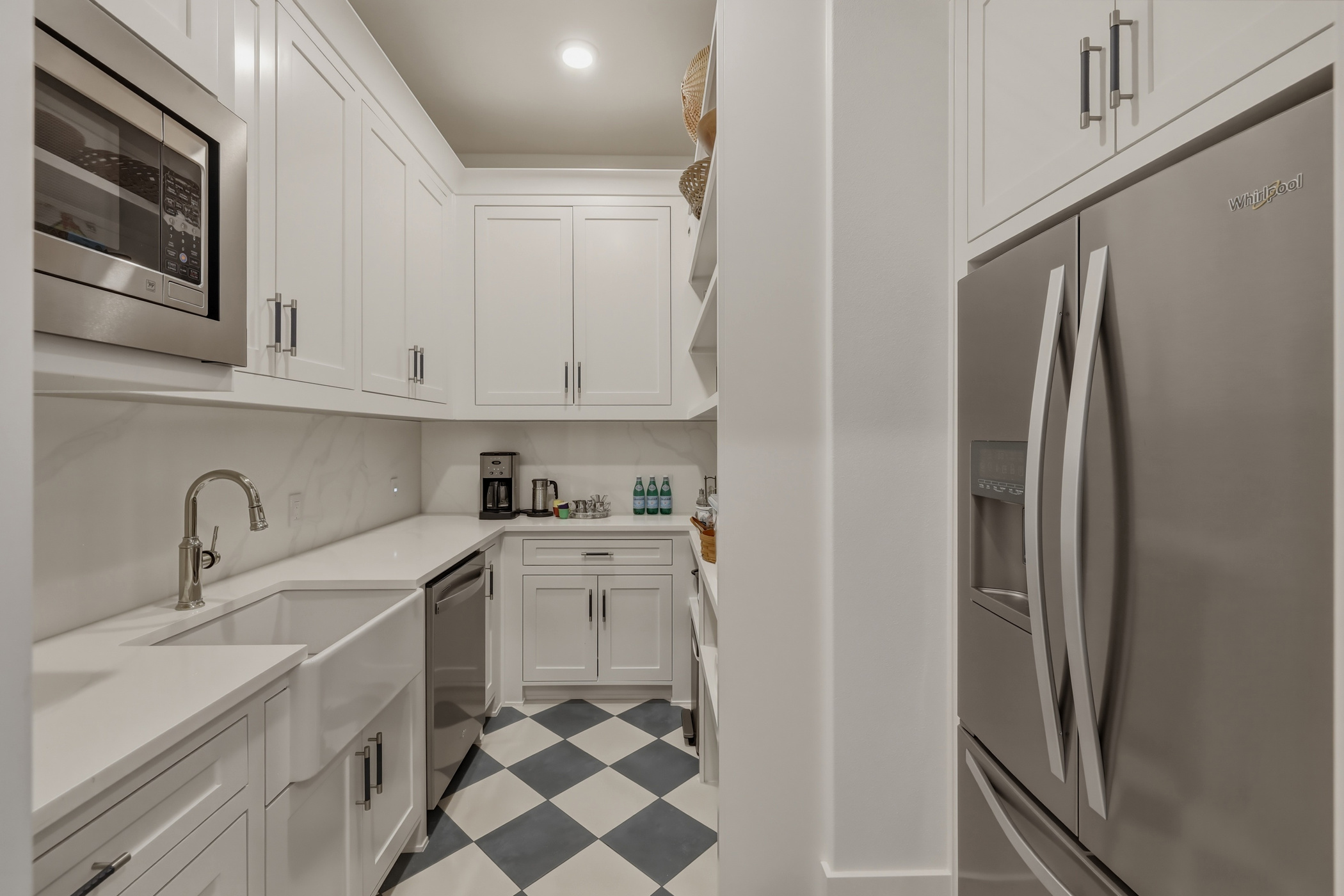 Prep kitchen